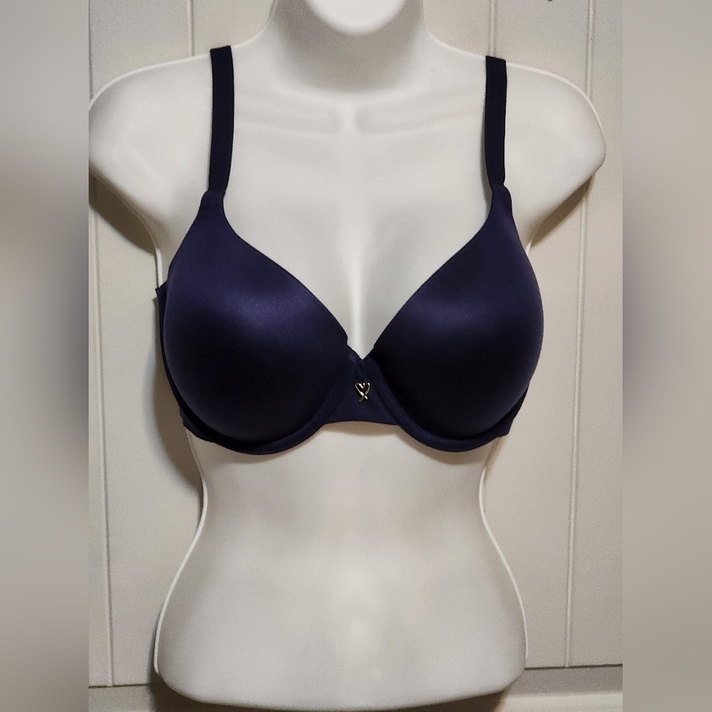Victoria's Secret Blue T-Shirt Bra with Molded Cups